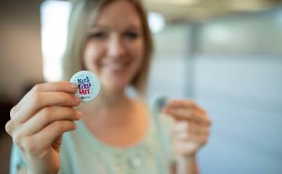 2 Keep Girls Safe buttons